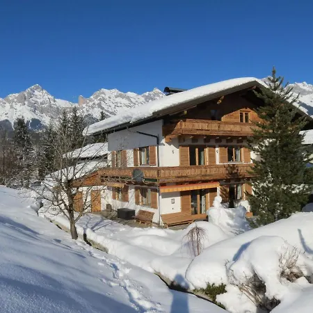 Directly In The Hochkoenig Ski Area
