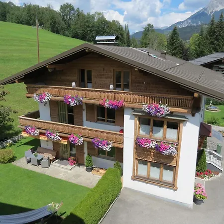 Directly In The Hochkoenig Ski Area *